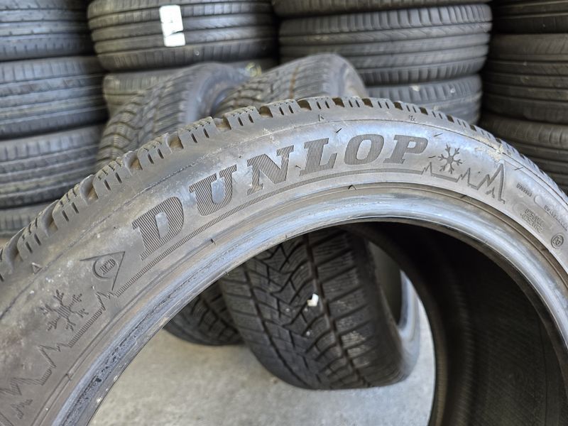 235/45/18 DUNLOP 4бр