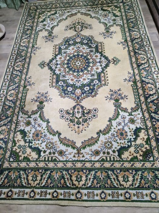 Продам ковёр натуральный