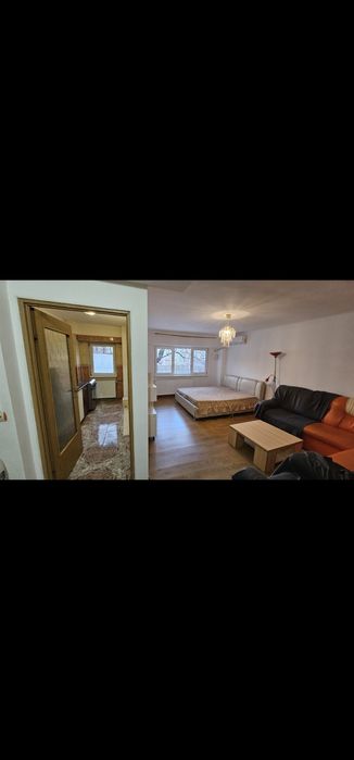 Proprietar garsoniera decomandata mall vitan