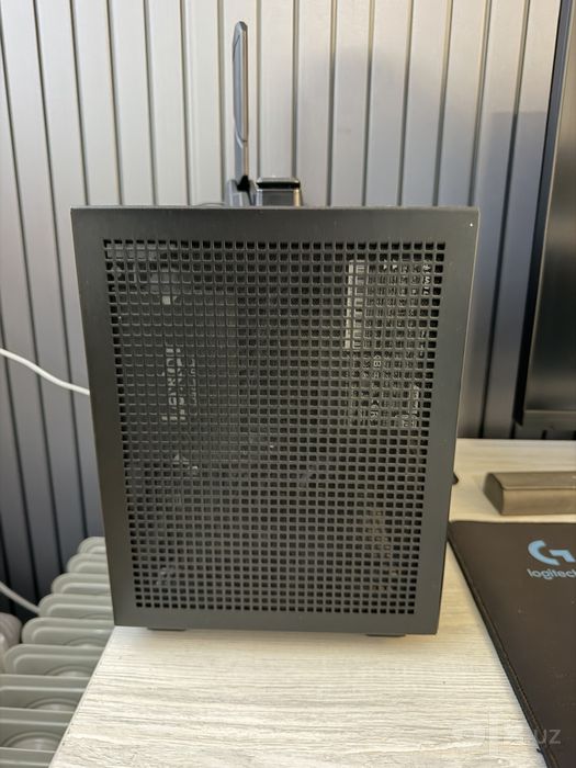 Mini ITX PC Ryzen 7, RTX 5070