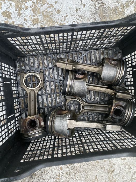 Бутала с биели за BMW 3.0d M57 231/235к.с Бмв