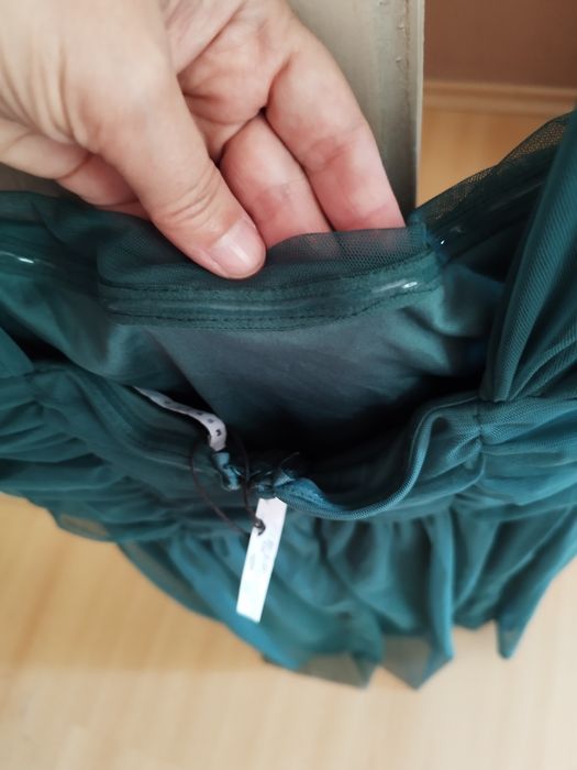 Къса официална рокля