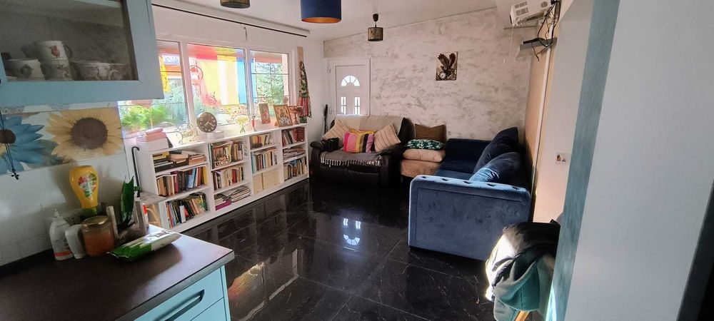 Casa lemn rotund si teren cu parau, Neamt, Iasi, Tarcau, Bucuresti(3ore)