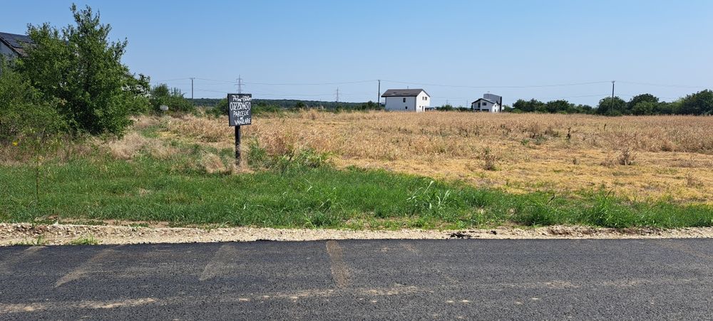 Parcele 500 - 800 mp Balotesti Lahovari