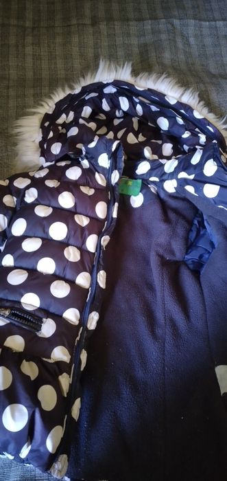 Куртка зимняя на девочку 5-7 лет