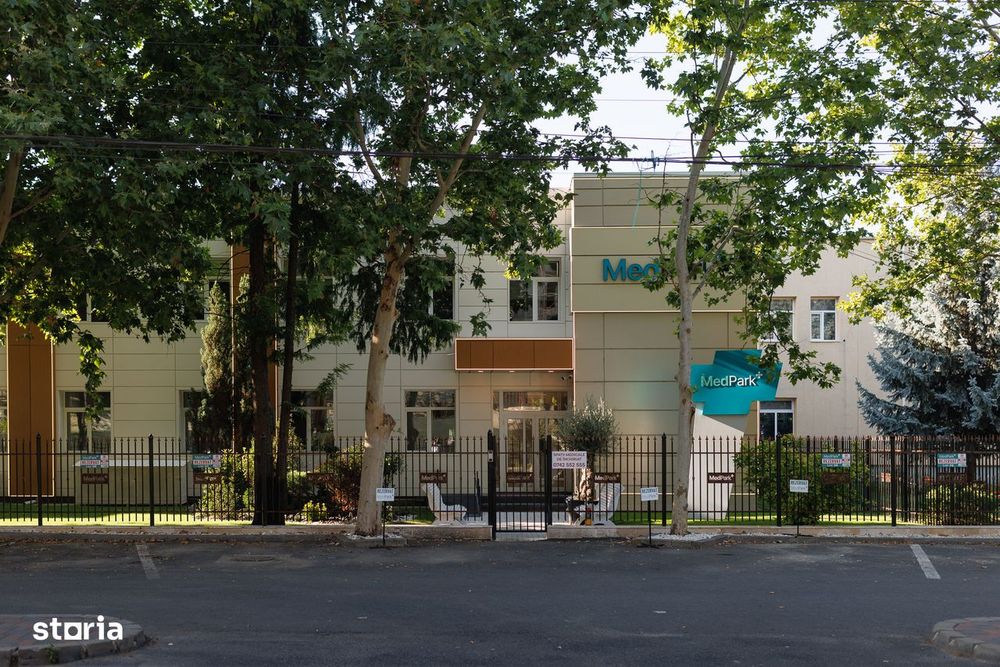 De vânzare spațiu medical central Ropharma,  514 mp , comision 0