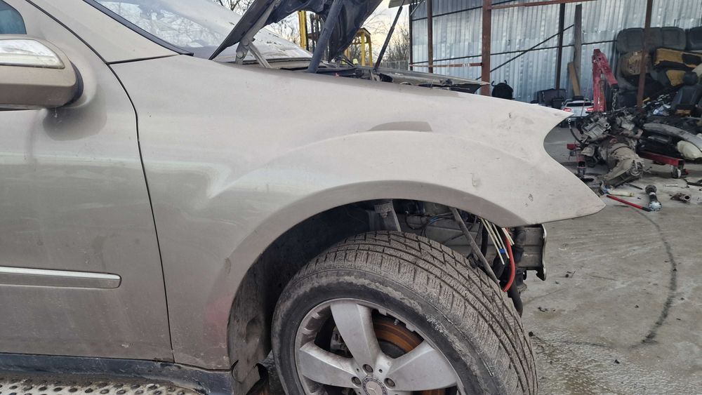 perna de aer spate Mercedes ML W164 stanga dreapta ML280 Ml320 ML350