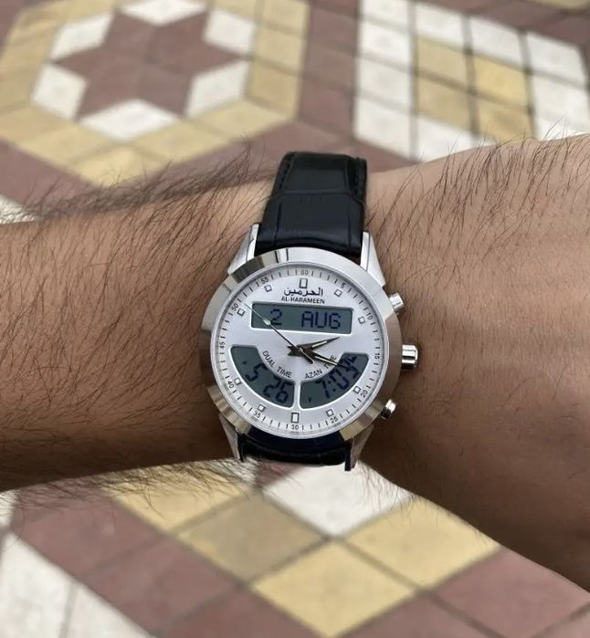 Часы Al-harameen