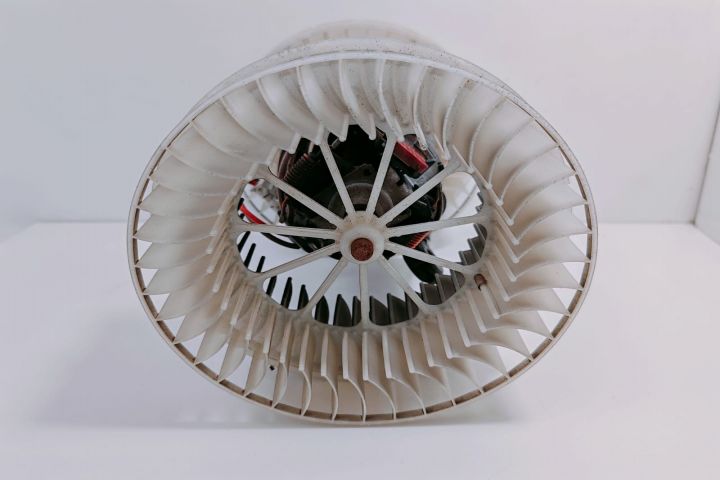 Ventilator habitaclu 7735000562 Mercedes-Benz Vito W639