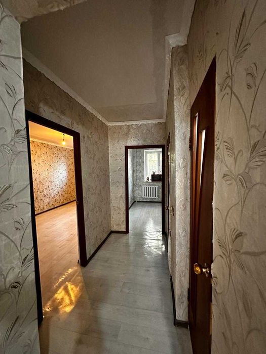 Продам 3х комн 168квартал