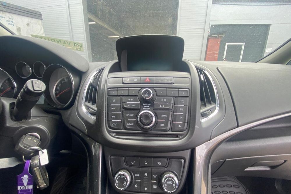 KIT PLANSA DE BORD - OPEL ZAFIRA C