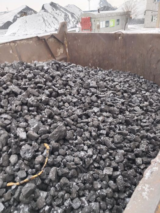 Свежий уголь. Всех марок уголь