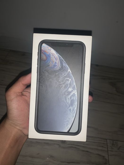 iPhone XR срочна