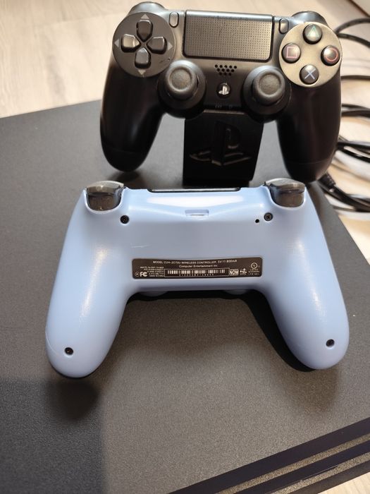 PlayStation 4 PRO 1TB