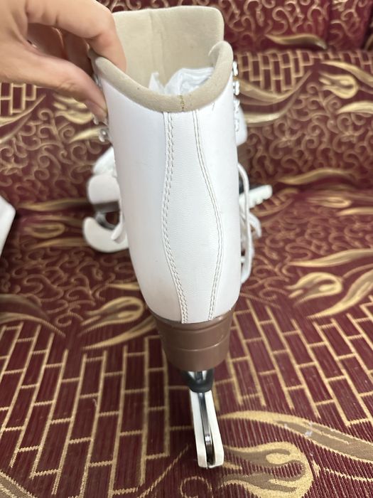 Продам коньки СРОЧНО