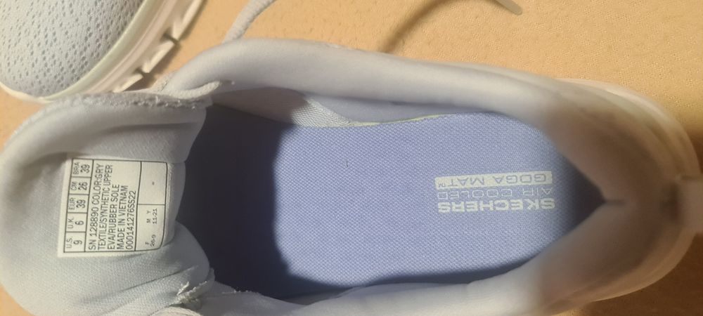 Кроссовки Skechers GORUN