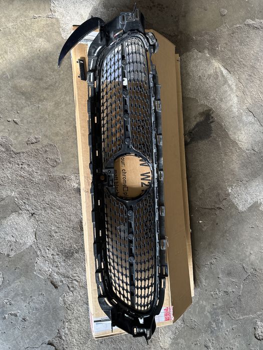 Решетка за Mercedes-Benz W213 facelift