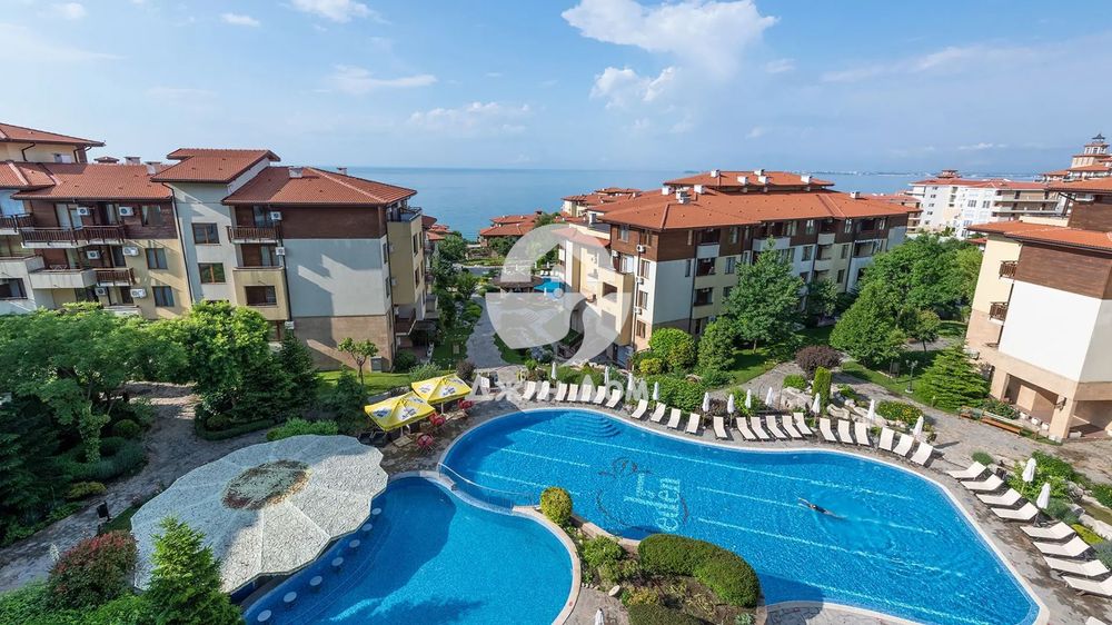 Продава се Двустаен апартамент в Свети Влас - 69 кв.м за 640 €/кв.м - Снимка #9