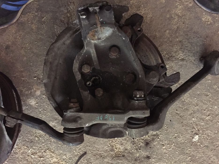 fuzeta portfuzeta fata spate bmw e60 e61