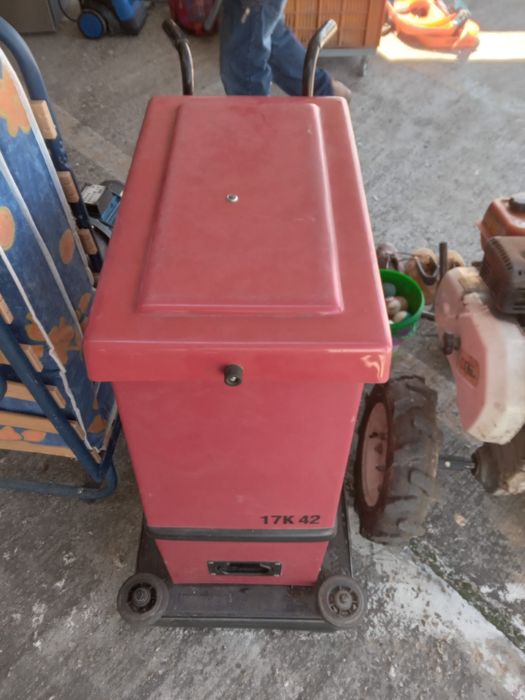 Aspirator industrial