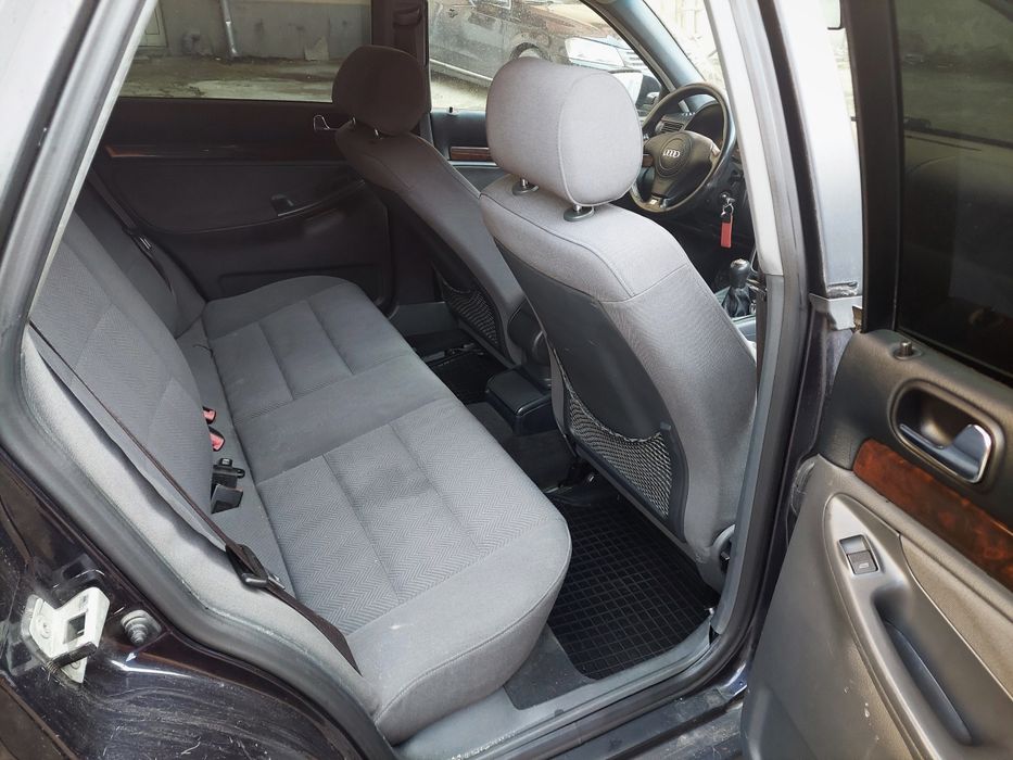 Ауди а4 на части