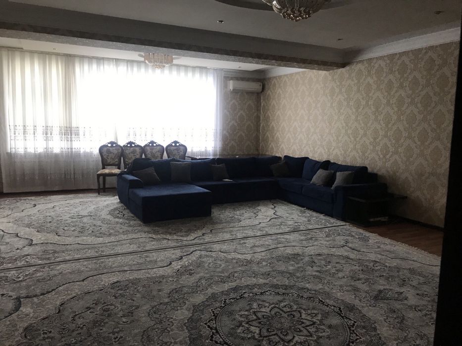 Ройсон дом рядом с чорсу
