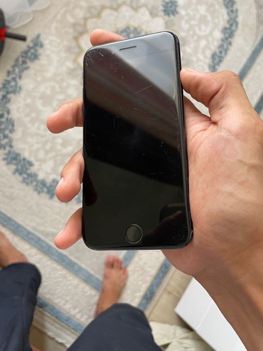 Iphone Se 128/75%