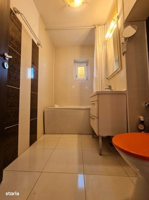 Exclusiv  Far 3 Camere, Et 1, 72 Mp Pret 137000 Euro