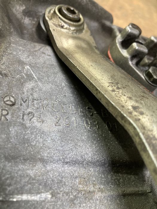 Продам короб мерс. 5 ступка