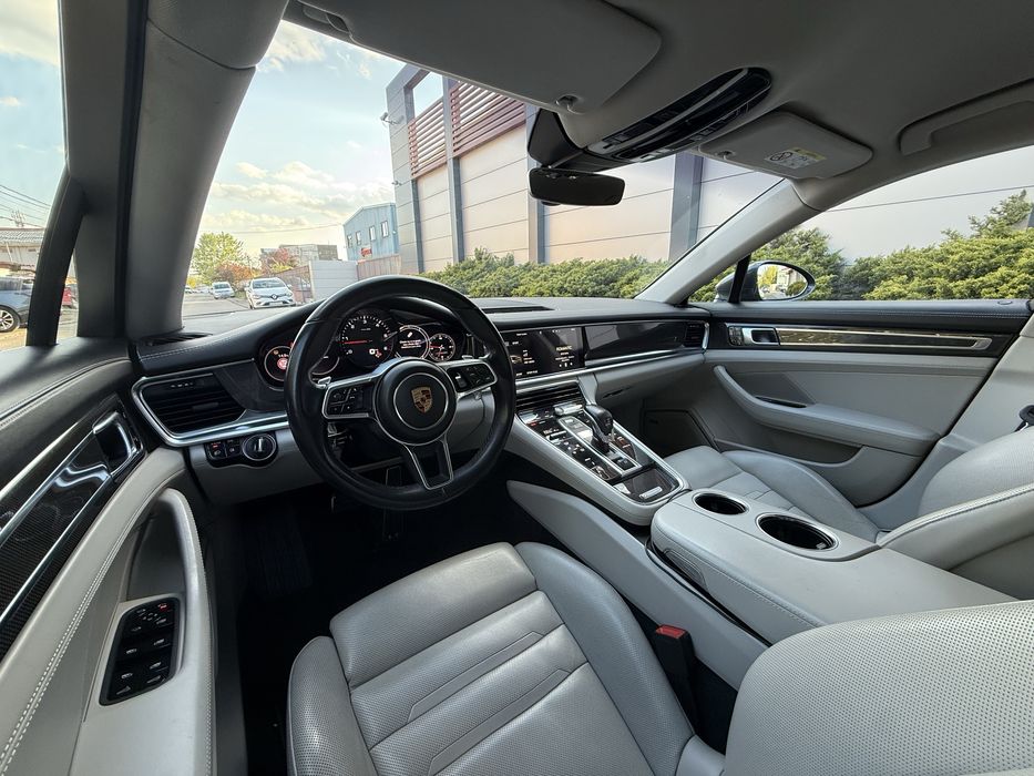Porsche Panamera 4S Diesel Pachet GTS Matrix