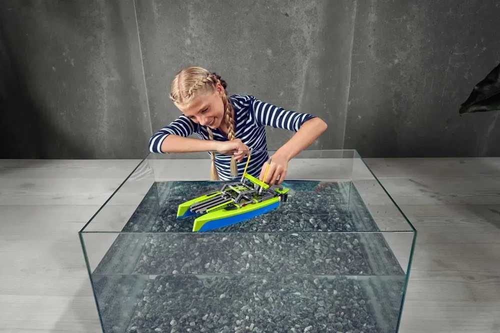 Lego Technic - Катамаран - 42122