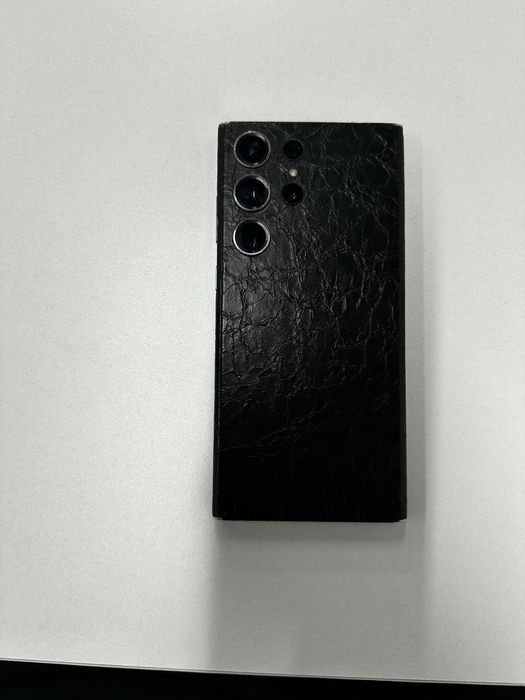 Продается Samsung galaxy s23 ultra