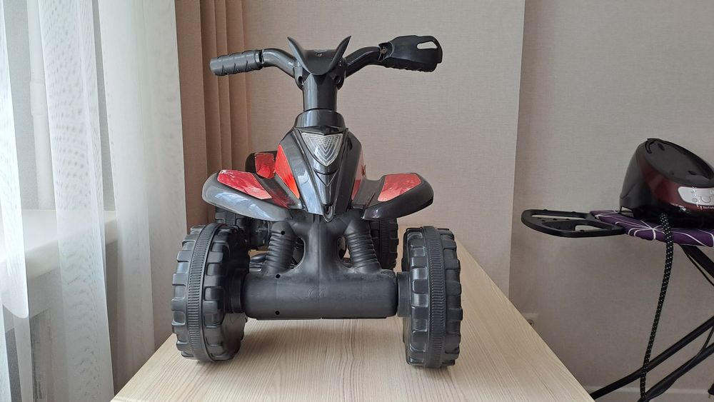 Детский квадроцикл