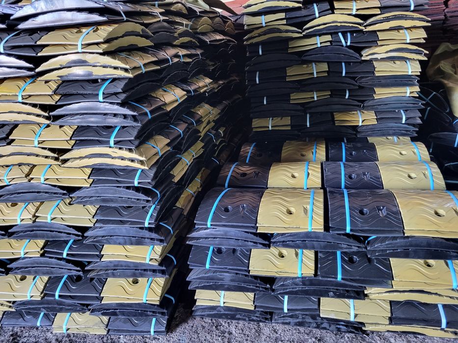 Лежачий бордюр полицейский 4/5см