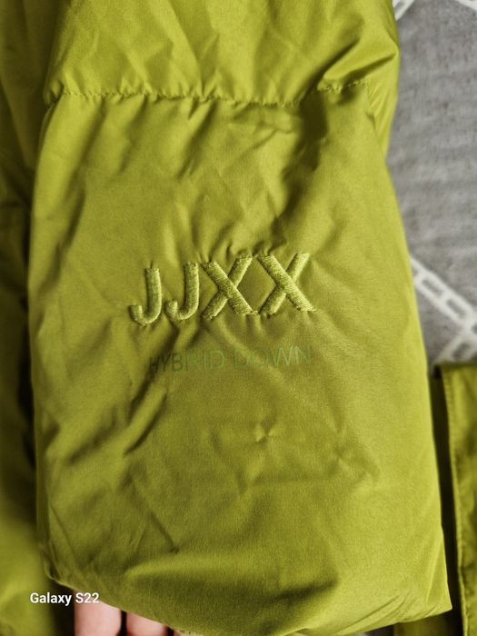 Пуховик зимний. Срочно