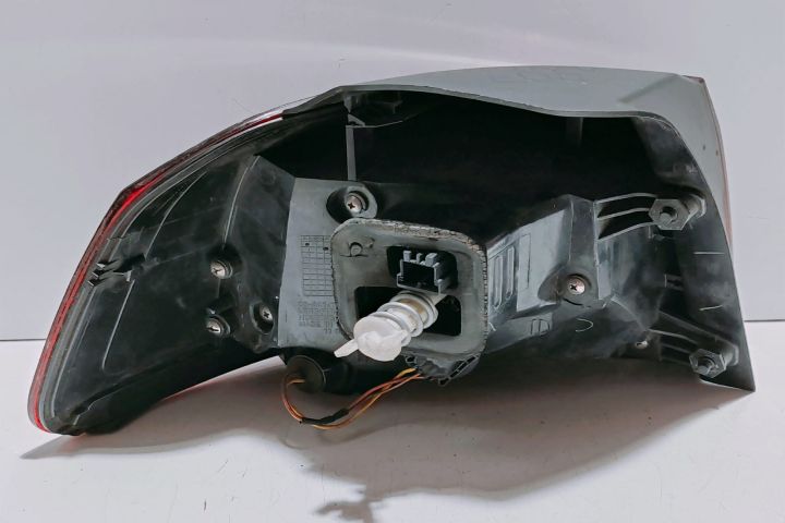 Stop  Dreapta  0844119B3RB Volkswagen VW Golf a 6-a generatie