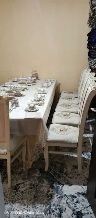 Stol stul sotiladi 12 talik