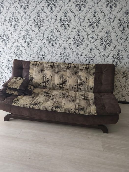 Продам диван в хорошем состоянии