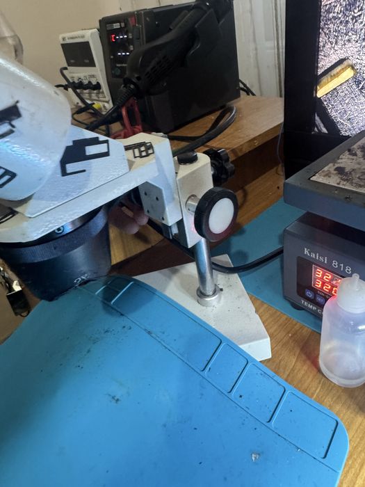 Vand microscop reparatii gsm