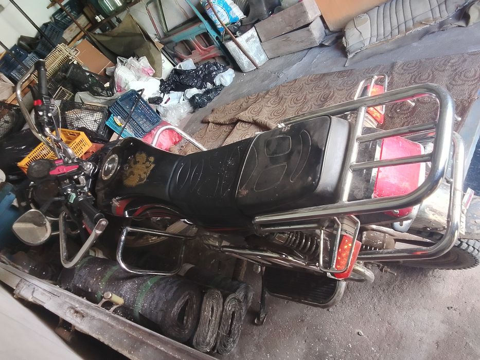Продам мотоцикл 250кубов