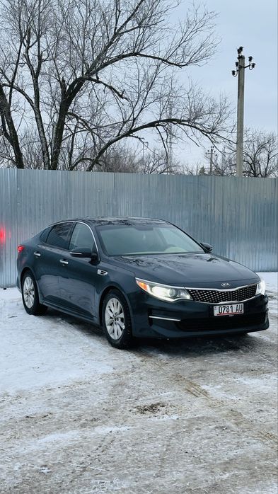 Продам KIA OPTIMA 2017