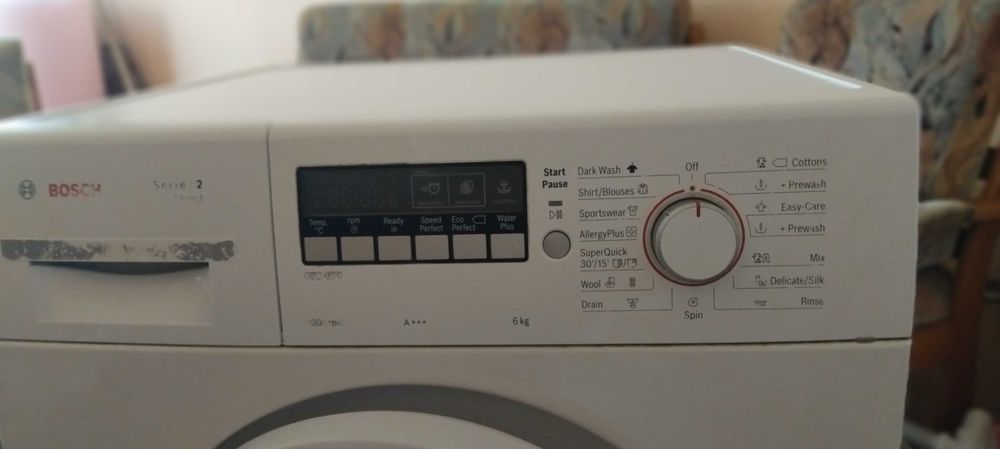 Продавам пералня  Bosch