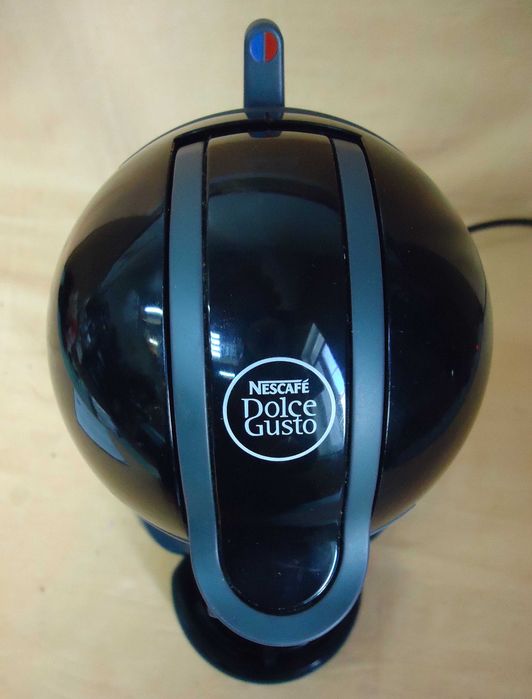 Кафемашина с гаранция 1 година Delonghi NESCAFÉ® Dolce Gusto Piccolo.W