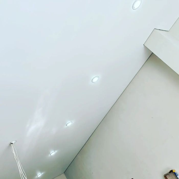 Натежные  потолки