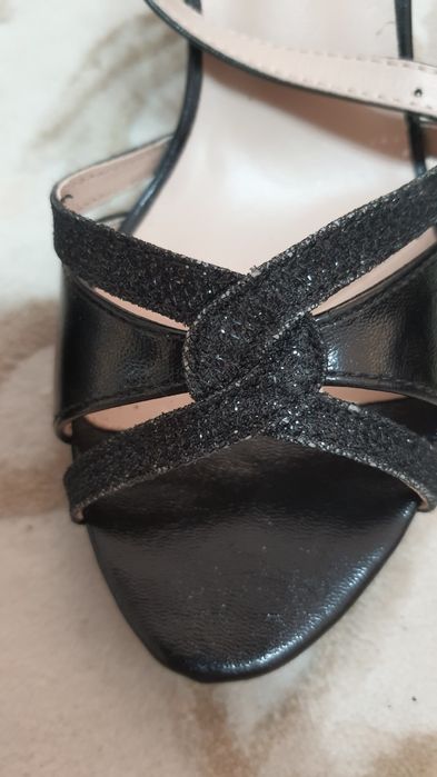 Sandale imitație de piele 40