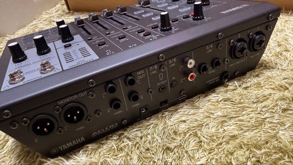 Yamaha AG08 BLACK лучше goxlr, rode broadcast