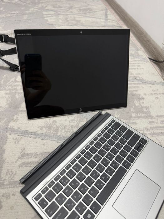 Планшет-ноутбук трансформер