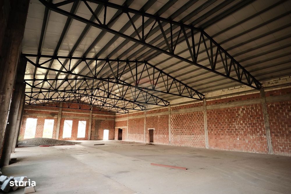 Spațiu comercial de vânzare str Stefan cel Mare nr 151 H Radauti
