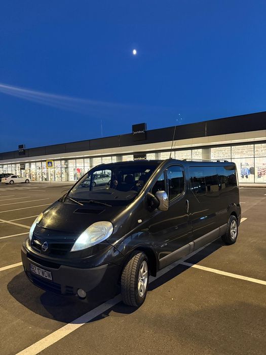 Nissan Primastar (Vivaro/Trafic) 2.0DCI 8+1 2012