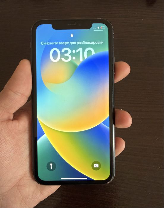 iPhone 11 в отличном состоянии